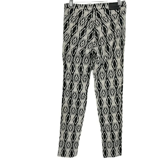 H&M Pants Womens Sz 6 Black White Geometric Pull on Midrise Twill Skinny Jegging - Picture 2 of 8